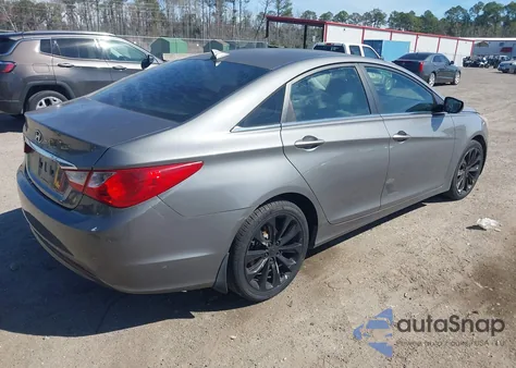 2013 Hyundai Sonata Gls z USA, uszkodzony, nr VIN 5NPEB4AC0DH531966